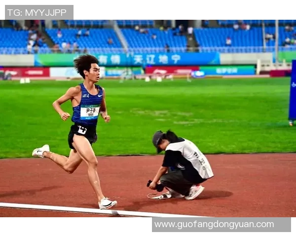 熊猫体育虚拟教练系统助力青少年运动成长与健康生活方式的全面提升